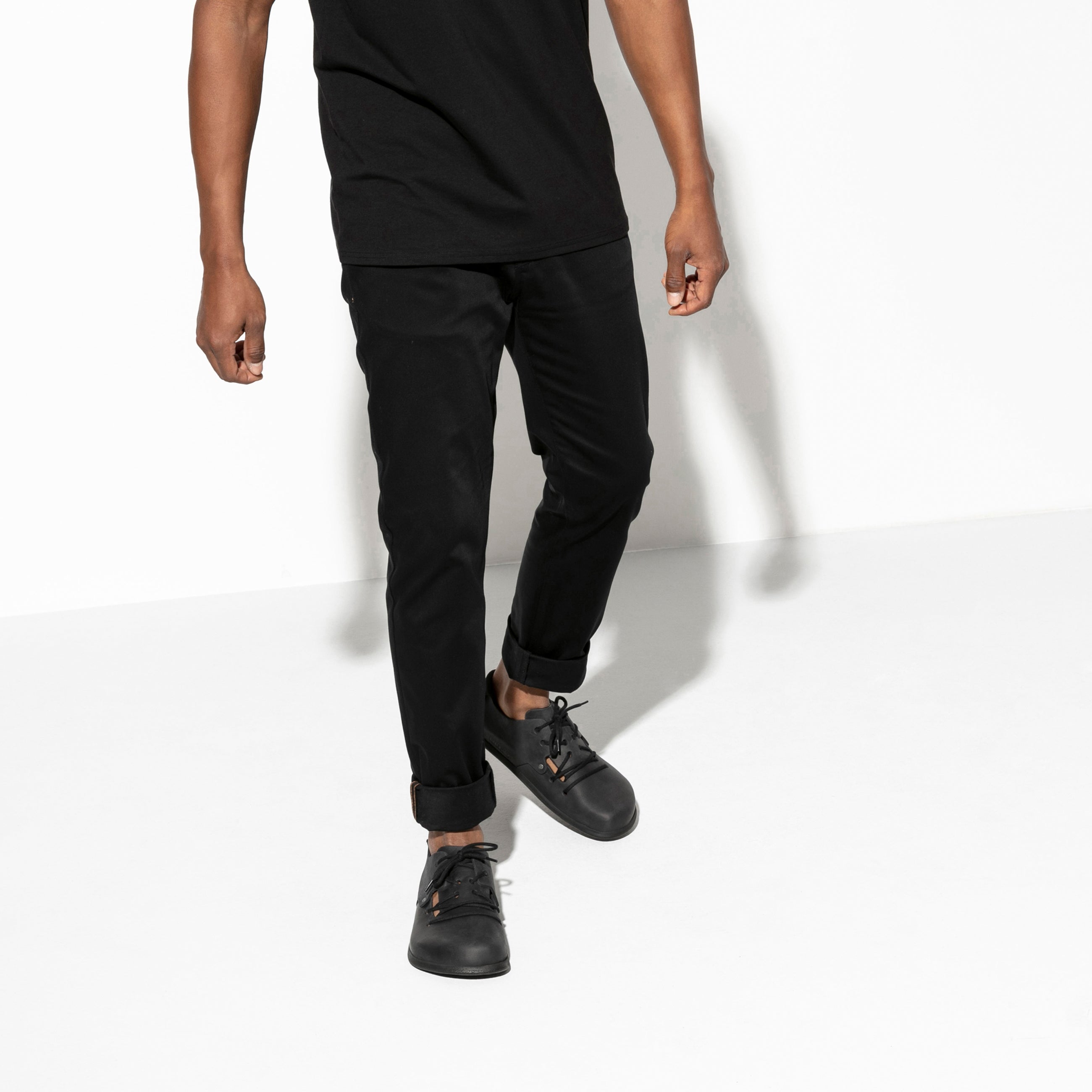 montana-black-oiled-smooth-leather-alt-1-199263-199261